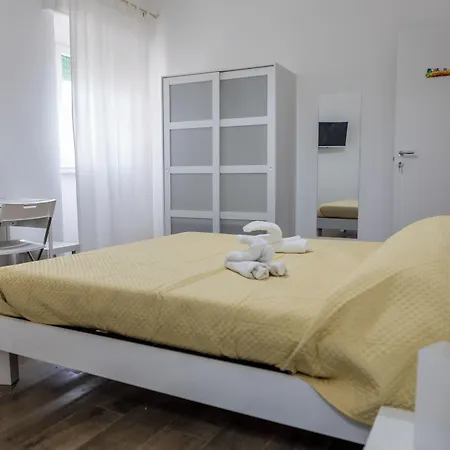 La Fenice Sardinia בית הארחה