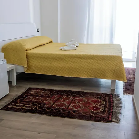 La Fenice Sardinia בית הארחה Quartu SantʼElena